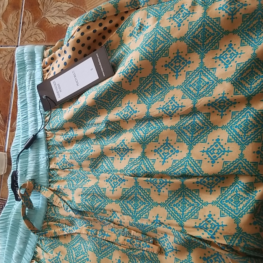 Tolani cropped pants NWT - Picture 8 of 8